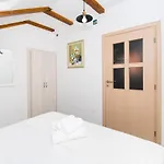 Rustika Διαμέρισμα Skradin