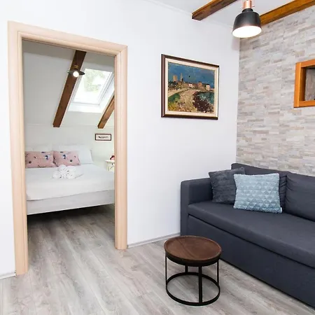 Rustika 아파트 스크라딘