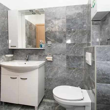 Rustika * スクラーディン