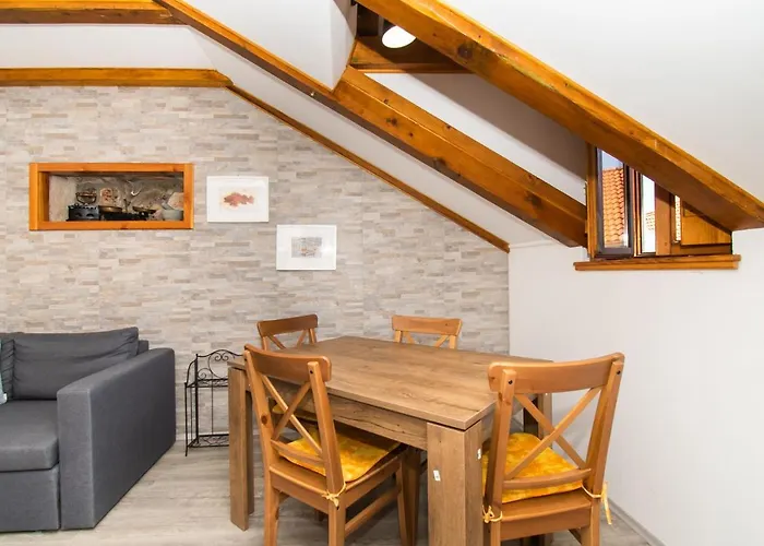 Rustika Appartamento Skradin